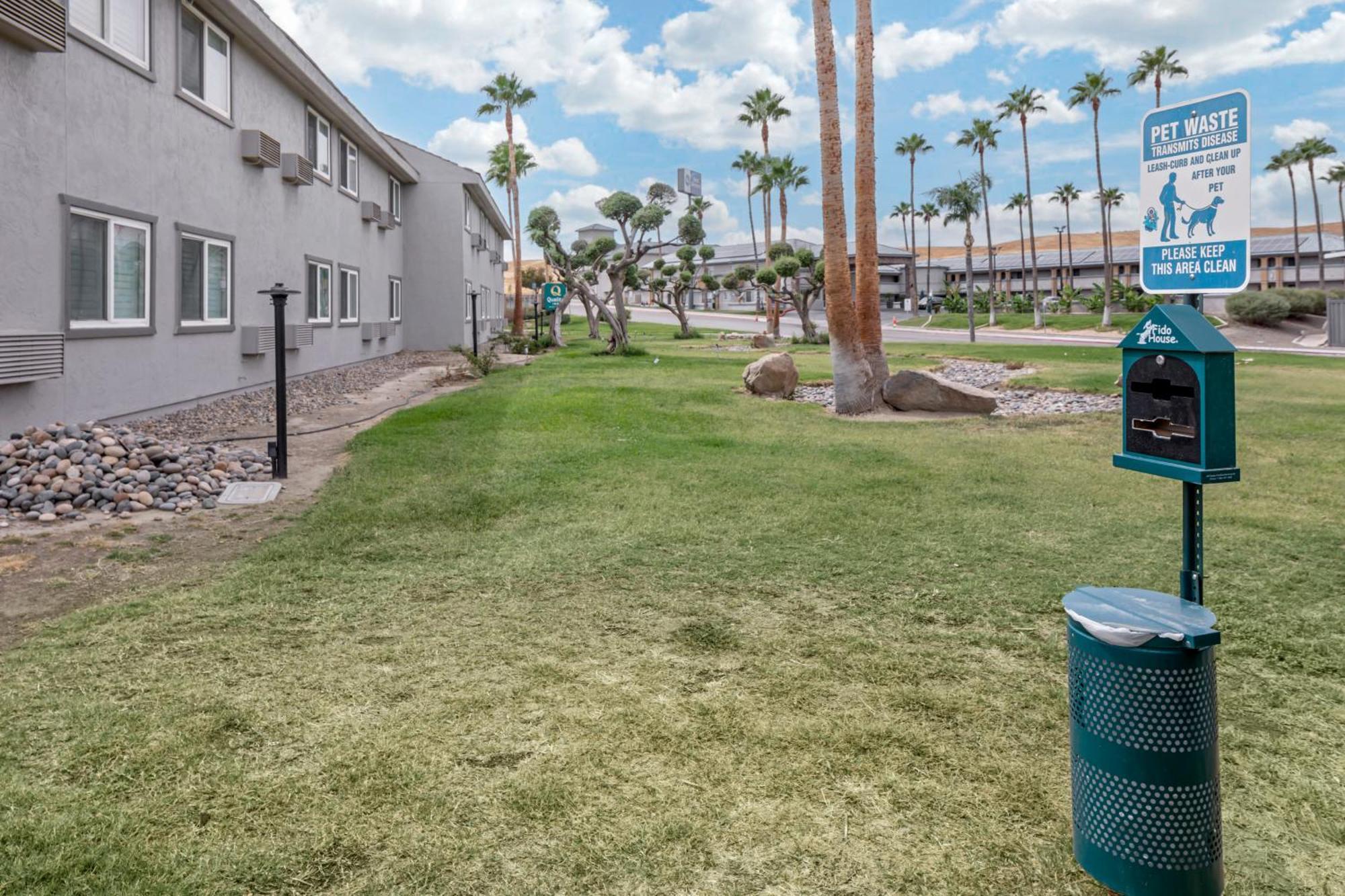 Quality Inn Kettleman City Near Hwy 41 Εξωτερικό φωτογραφία