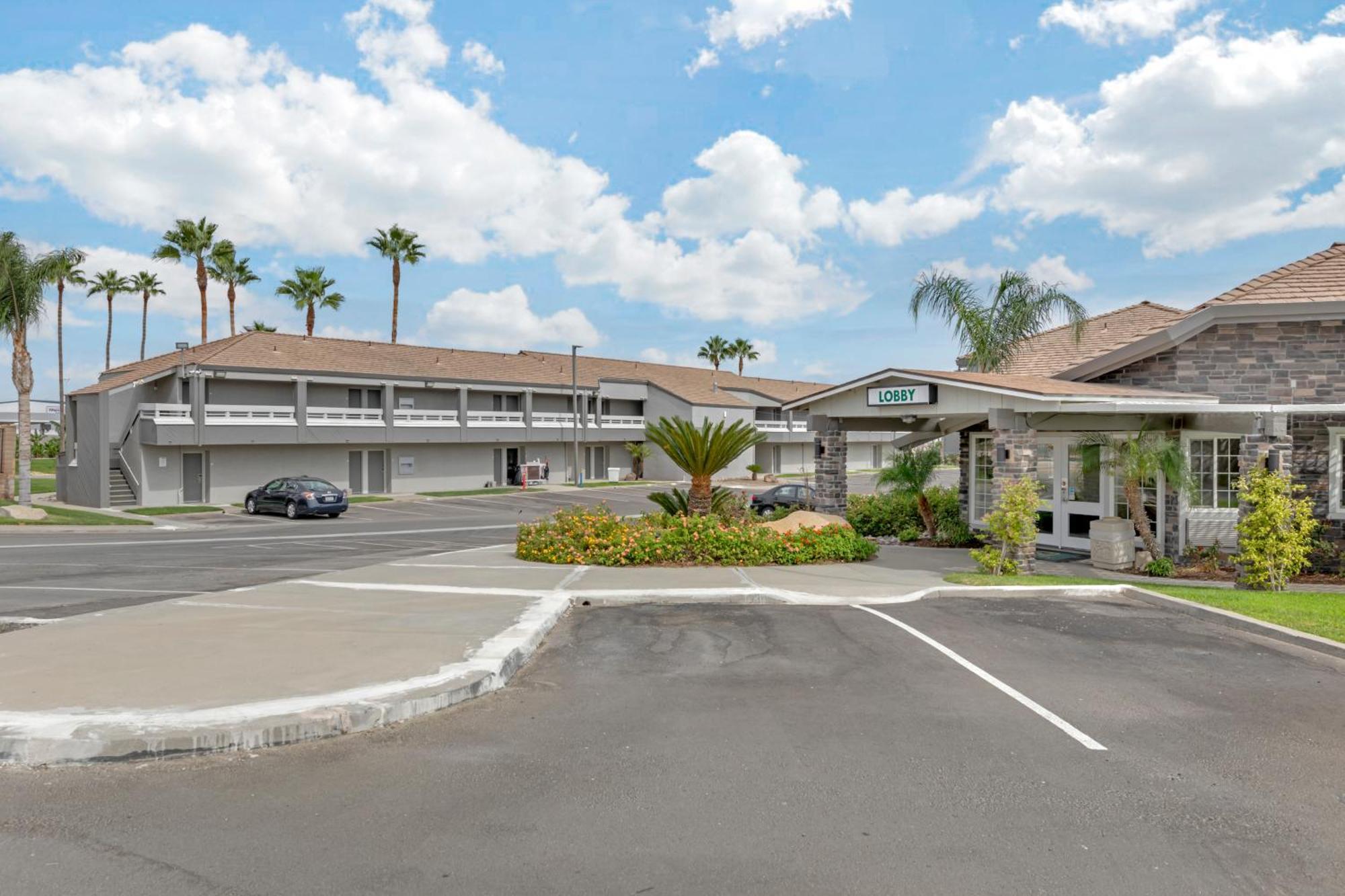Quality Inn Kettleman City Near Hwy 41 Εξωτερικό φωτογραφία